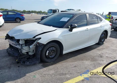 2025 Toyota Camry Xse из США, поврежденный, VIN 4T1DAACK0SU090436